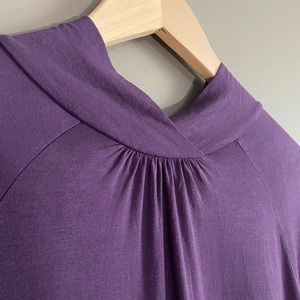 Tweeds eggplant detailed mock turtleneck - L